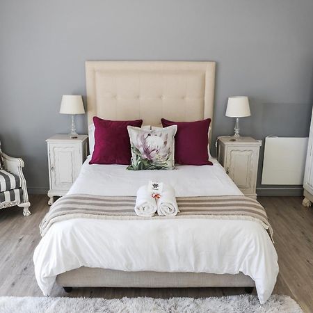 Namaste Spacious Studio Apartment Langebaan Eksteriør bilde