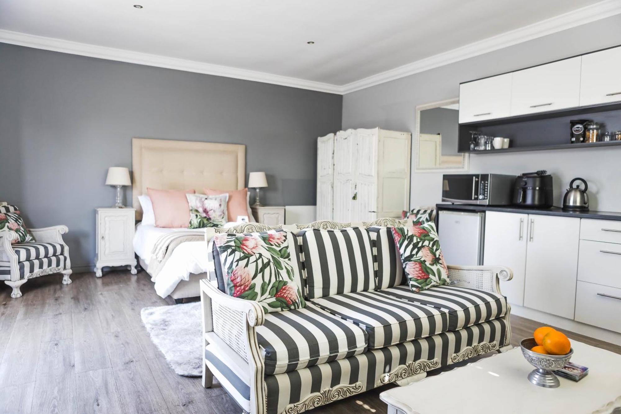 Namaste Spacious Studio Apartment Langebaan Eksteriør bilde