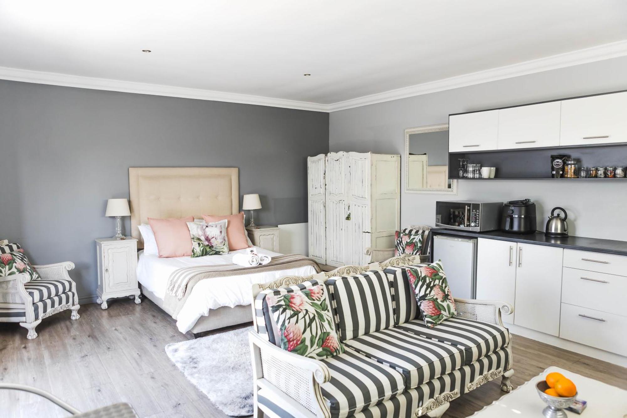 Namaste Spacious Studio Apartment Langebaan Eksteriør bilde