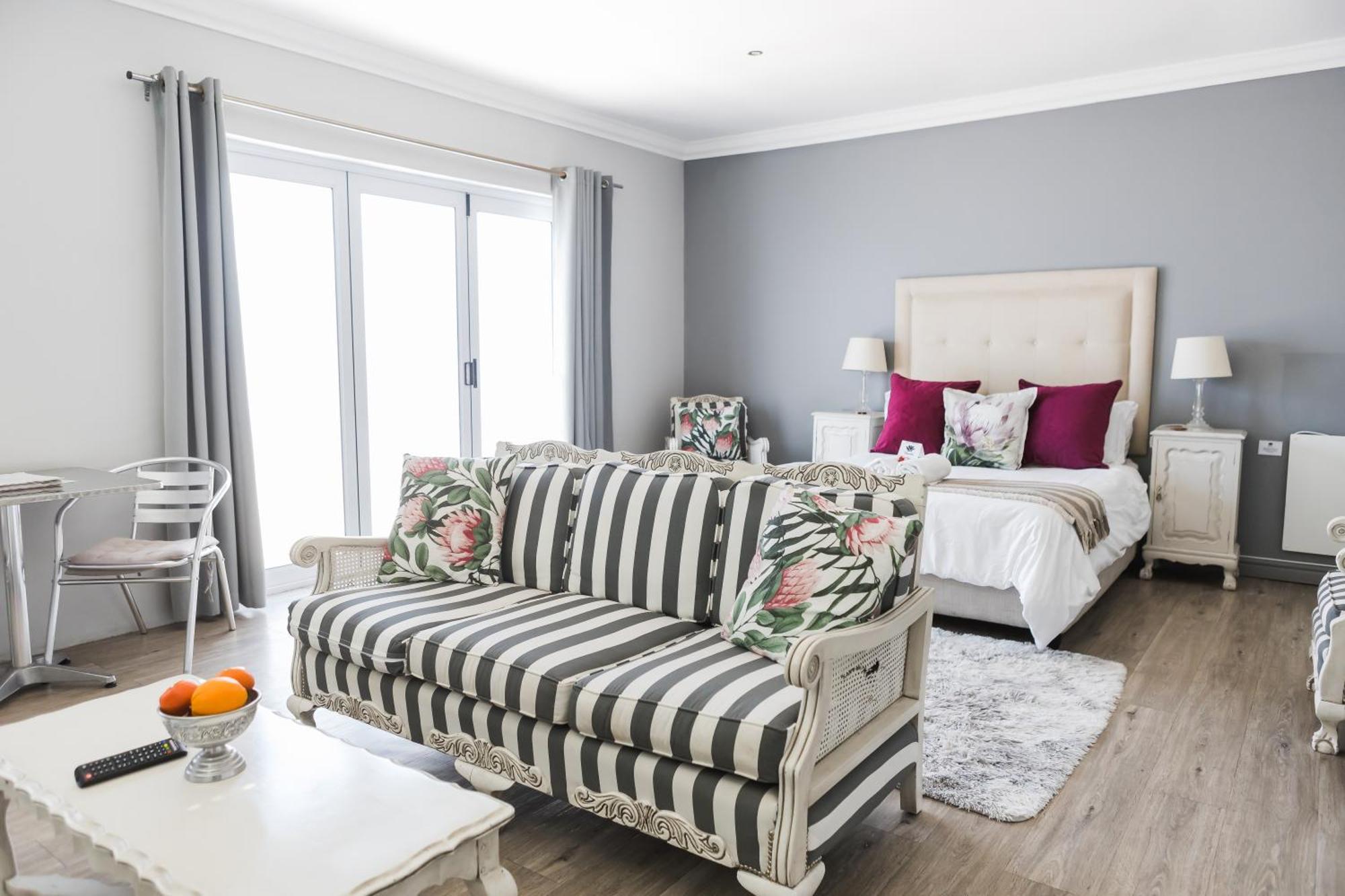 Namaste Spacious Studio Apartment Langebaan Eksteriør bilde